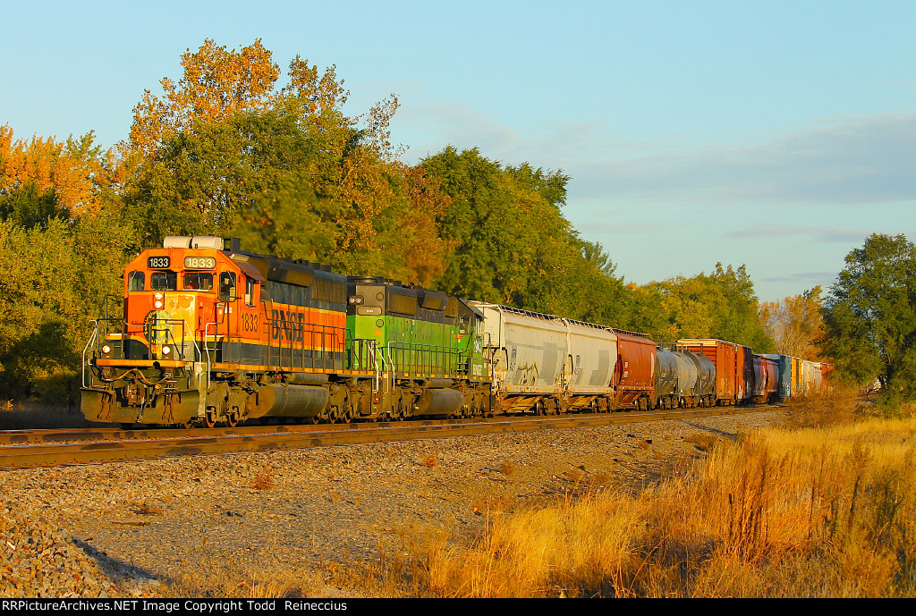 BNSF 1833